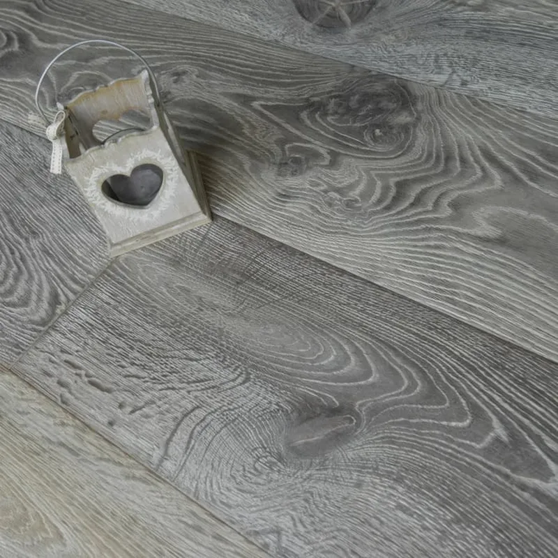 Antique Amber Distressed Oak Flooring