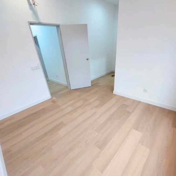Residential spc flooring project in Dubai