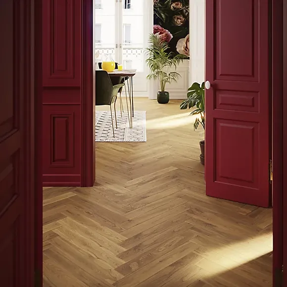 Blonde Oak Herringbone Solid Wood Flooring