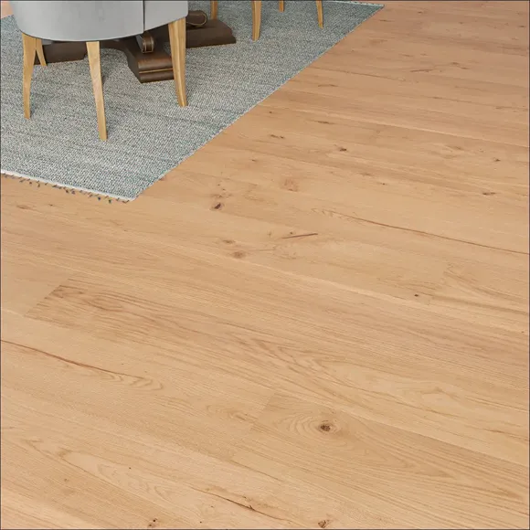 Daisy Oak Maple Wood Effect Flooring - Image 3