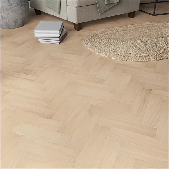Lush Tone Oak 10mm Parquet Flooring 1