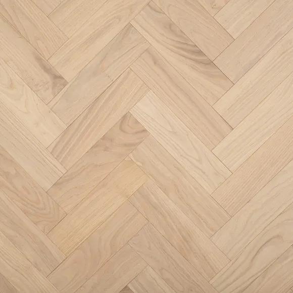 Painswick Biscuit Herringbone Engineered Oak Flooring - Image 2